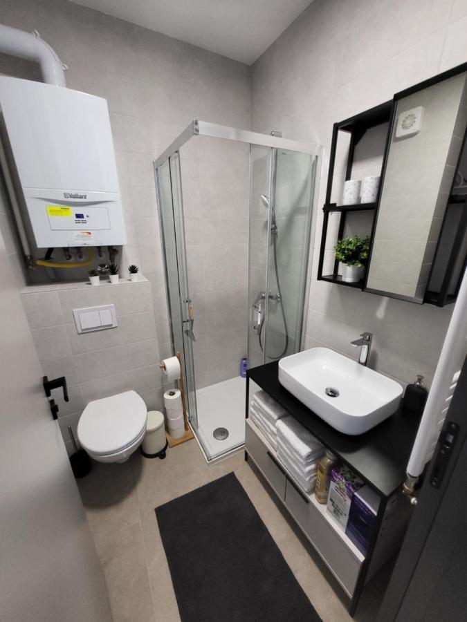 Apartament Mia Bella Pulaアパートメント エクステリア 写真
